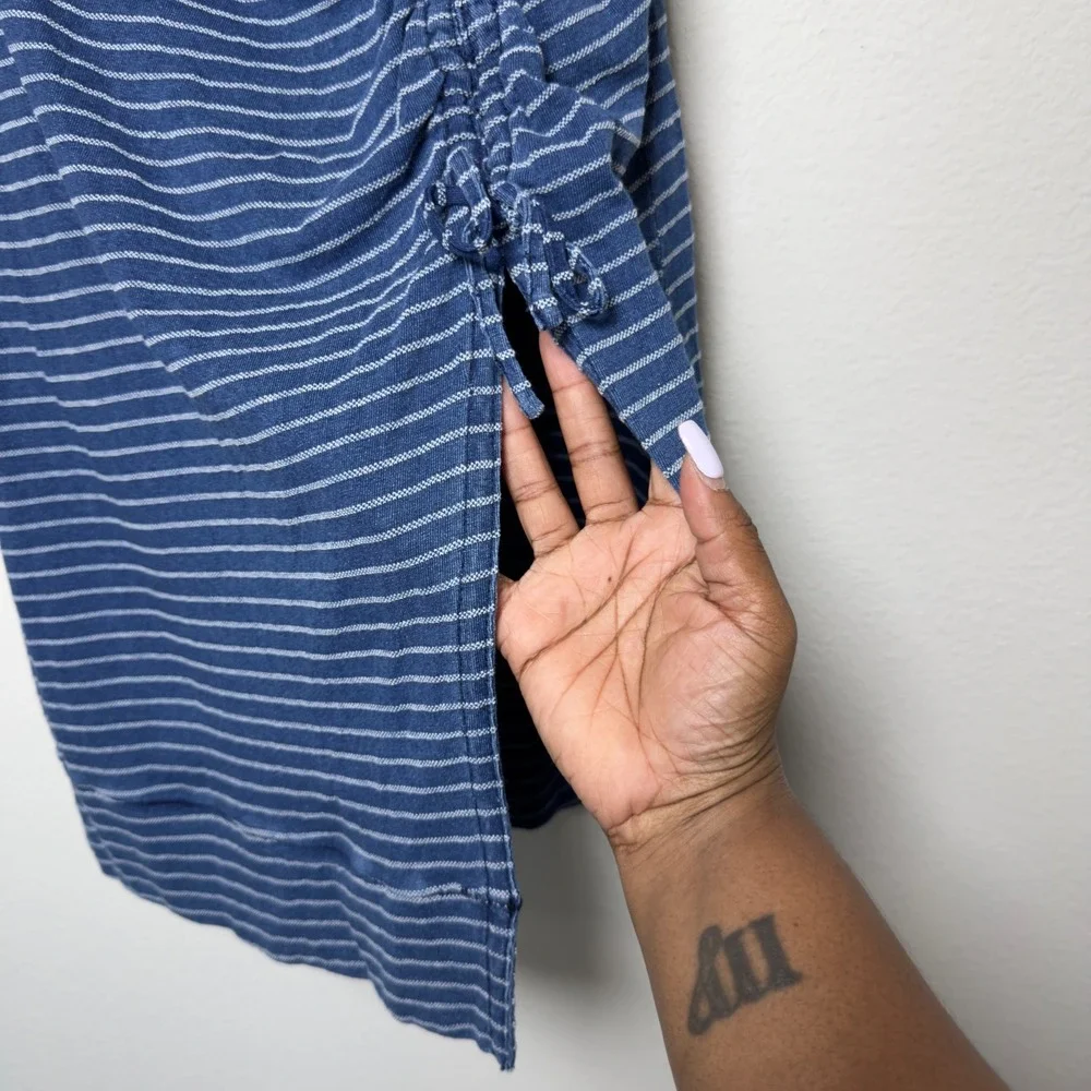 Pilcro Anthropologie Women Midi Skirt 6 Blue Striped Ruched Pull On Side Slit - Picture 4 of 10